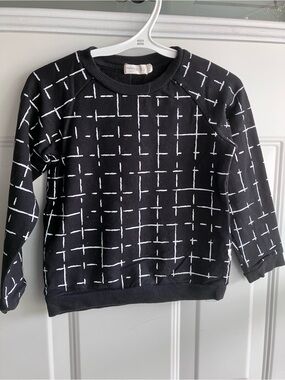 Miles black white sweater 3T